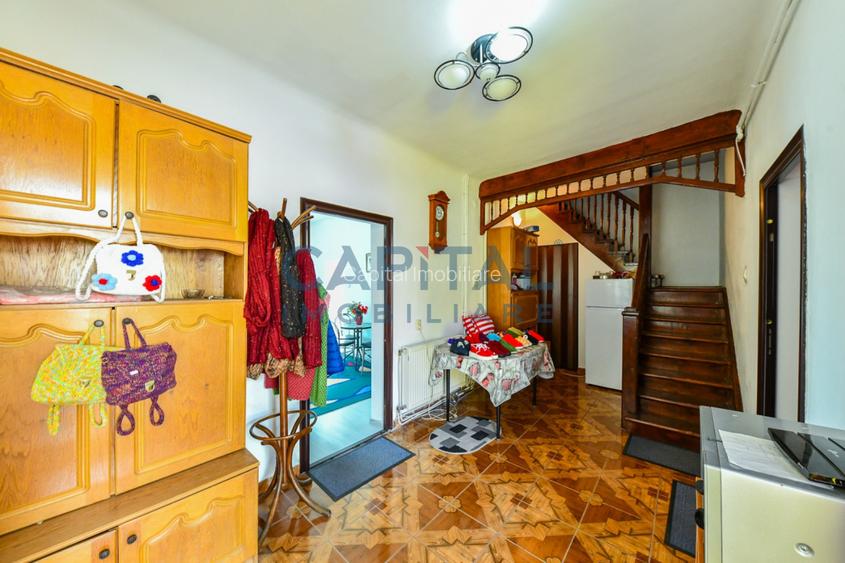 Casa familiala zona centrala Turda cu 8 camere,de vanzare,comision 0% - 16