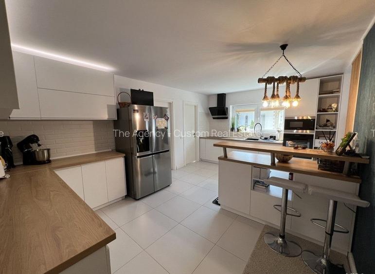 Casa individuala + Casa de oaspeți - 5+2 camere - Corbeanca, Central - 9