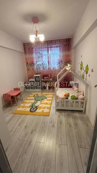 Vanzare Apartament 3 camere decomandat Renovat Drumul Taberei-Raul Doamnei - 3
