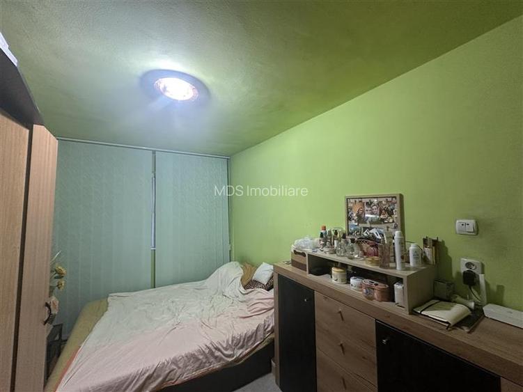 Apartament cu 3 camere la etajul 3 aproape de Mall - 9