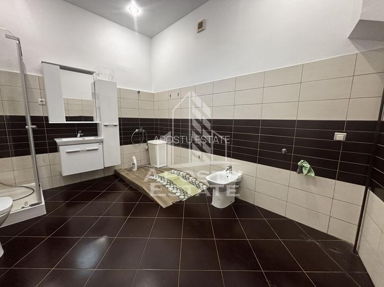 Casa partial mobilata, curte proprie,  zona Lunei - 30