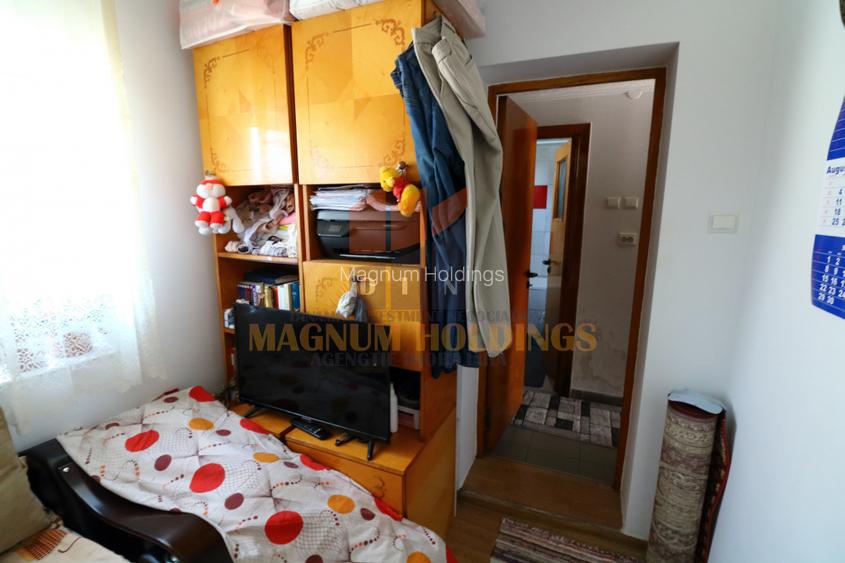 Casa doua camere plus garaj, Mosoaia, Hintesti, 6 km de Pitesti - 12