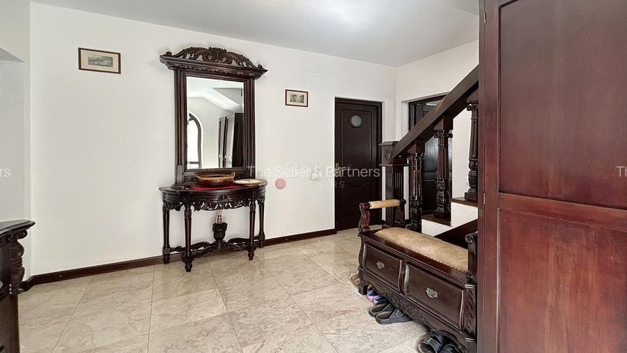 Zona Linistita Structura Generoasa - 34