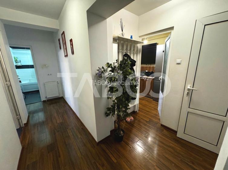 Apartament etaj 3 decomandat cu 3 camere 66 mpu pivnita Mihai Viteazul - 3