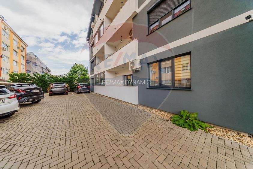 Apartament cu 2 camere de închiriat în zona UTA, pe Strada Bucegi - 12