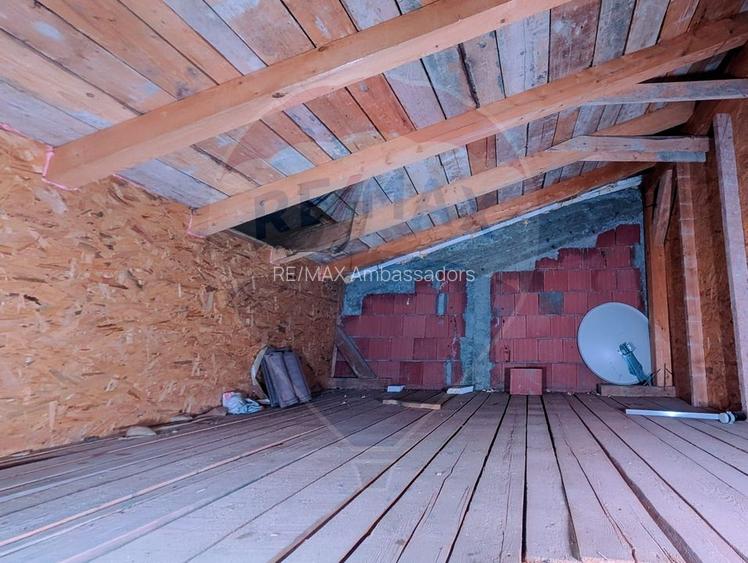 Apartament cu 1 camere de vânzare - 12