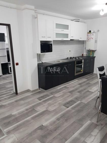 Apartament cu 3 camere in Zona Florilor. - 2