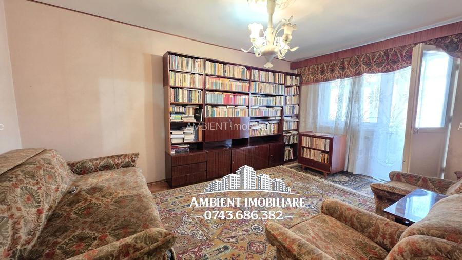 Apartament cu 3 camere, etaj 2, VASLUI - zona ULTRACENTRALĂ; - 4