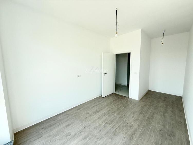 Bloc FINALIZAT la asfalt. Decomandat. - 8