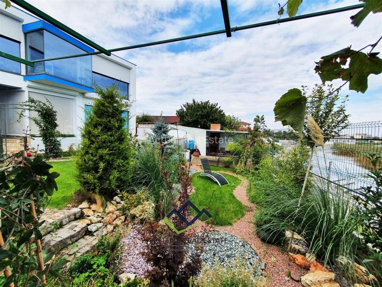  Ovidiu |  VILA P+1 |  PRIMA LINIE LA LAC - 5