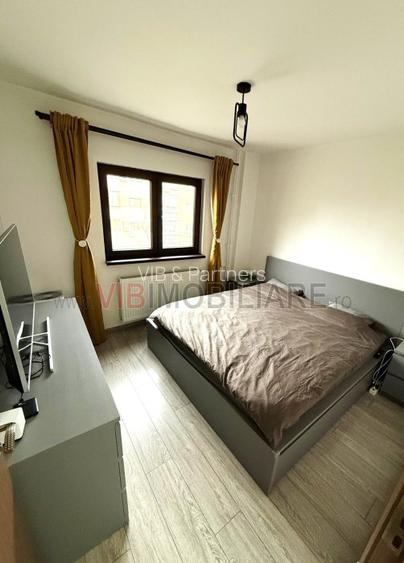 Vanzare Apartament 3 Camere Tineretului, Renovat, Loc de Parcare - 3