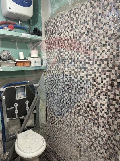 Apartament cu 2 camere de vânzare Savinesti - 18