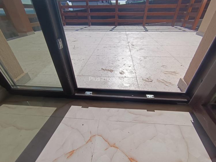 CASA SINGLE DEOSEBITA 4 CAMERE,VALEA LUPULUI ,IASI - 12