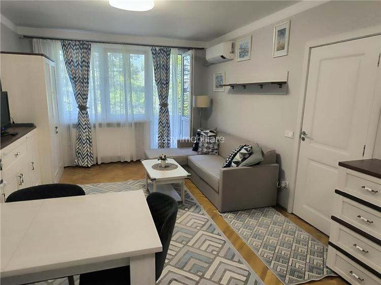 Apartament 2 Camere Renovat Recent Tudor Zona Foarte Linistita - 3