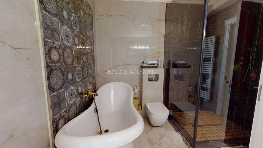 Imobil  de lux pe malul lacului cu ponton, complet mobilat si utilat - 29