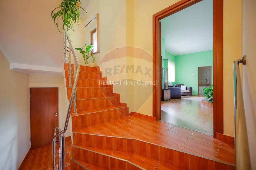 Casă cu 7 camere de vânzare în zona Ultracentrală - 13