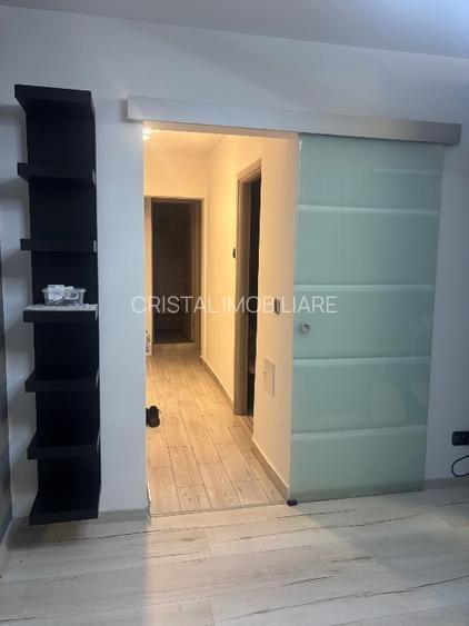 Apartament 3 camere de închiriat Apărătorii Patriei - 7