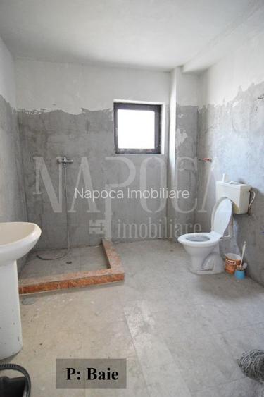 Casa 9 camere de vanzare in Floresti - 14