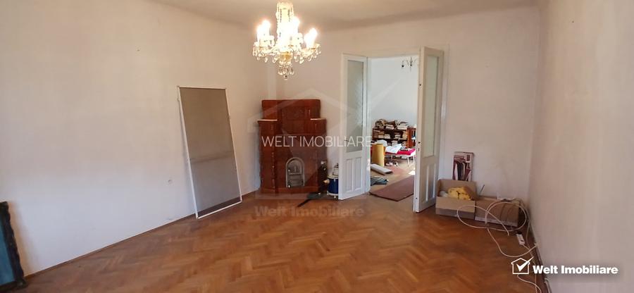 Casa in zona semicentrala, singur in curte, acces auto, spatiu mare de parcare - 4