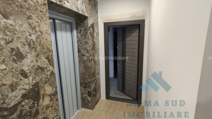 Imobil cu lift S + P + 1 + M - 360 mp utili - Metrou Aparătorii Pariei 500 m - 9