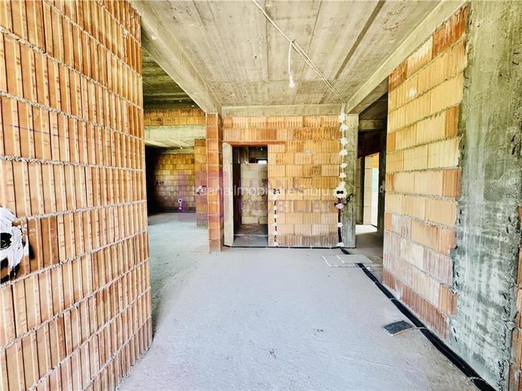 Casa Calea Cisnadiei | NOUA | pe un singur nivel | front dublu - 2