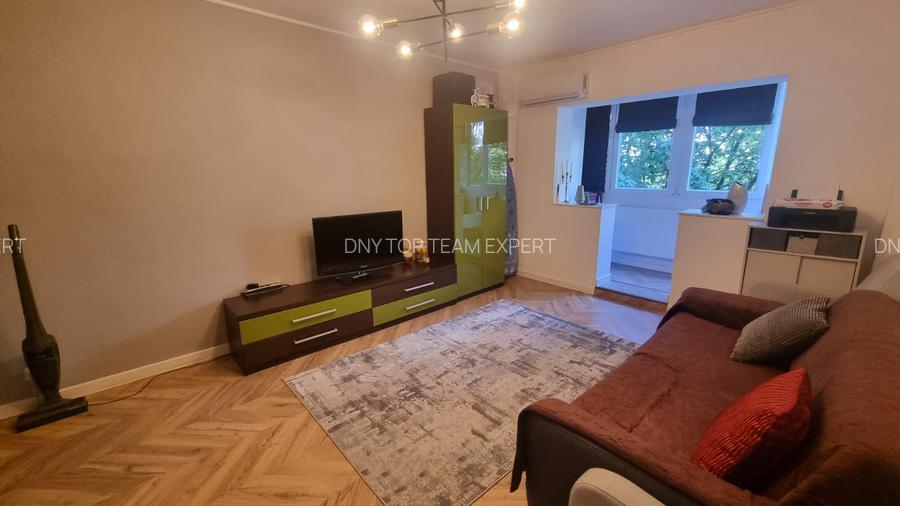Apartament 4 camere, centrală proprie, parcare, 5 min metrou Apărătorii Patriei - 22