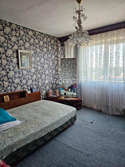 2 CAMERE DECOMANDATE - TOMIS III - 5