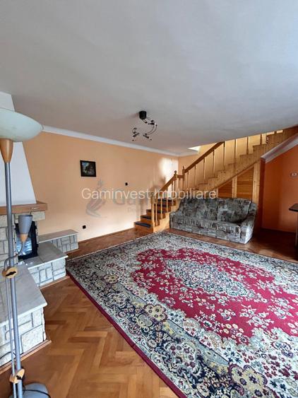 Proprietate cu doua case si anexe in Bors, Bihor - 12