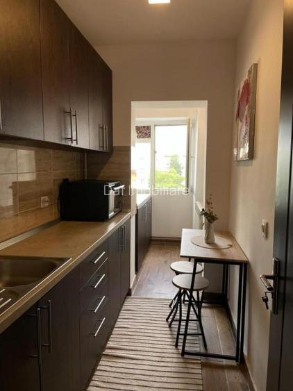 Garsoniera noua -Parcul Liniei- centrala proprie- metrou gorjului - 2