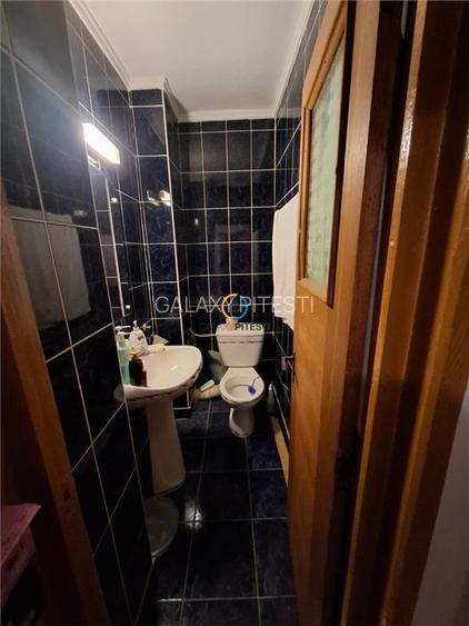 Apartament trei camere Tudor Vladimirescu etaj 3 8 - 10