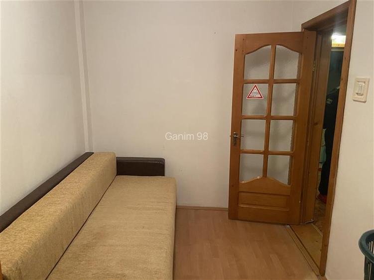 Apartament 3 camere , zona cartier Sud , et 2 4, decomandat,54 mp, imbunatatit , - 7