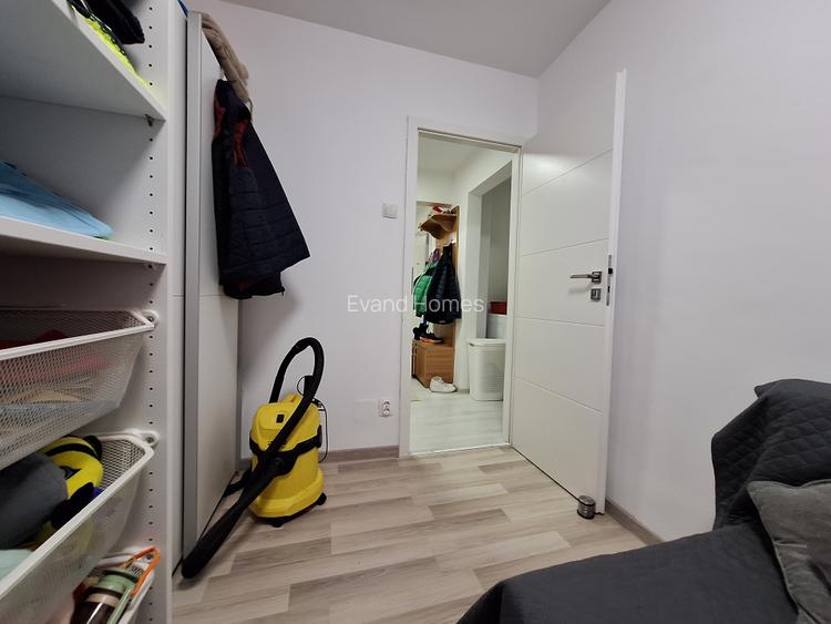 Apartament cu 4 camere - partial mobilat - zona Lipovei - etaj 3 - 14