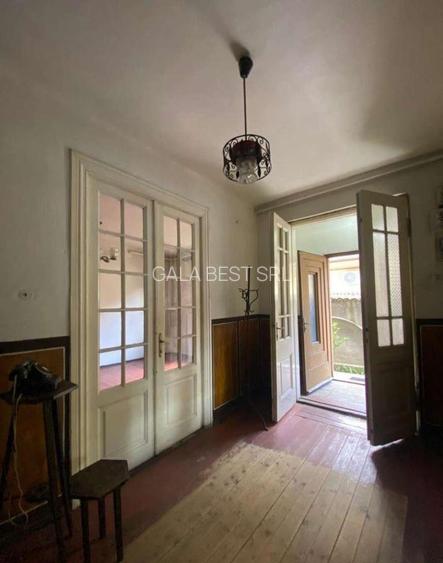 Parter vila ap.3 camere, Bd. Decebal-Dristorului - 3