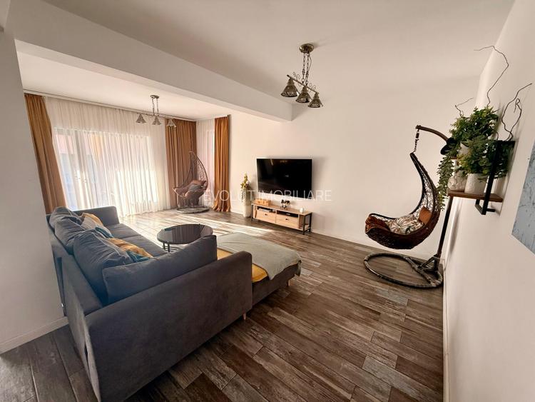 Casa moderna cu 4 camere, garaj 3 masini, curte amenajata – Valu lui Traian - 29