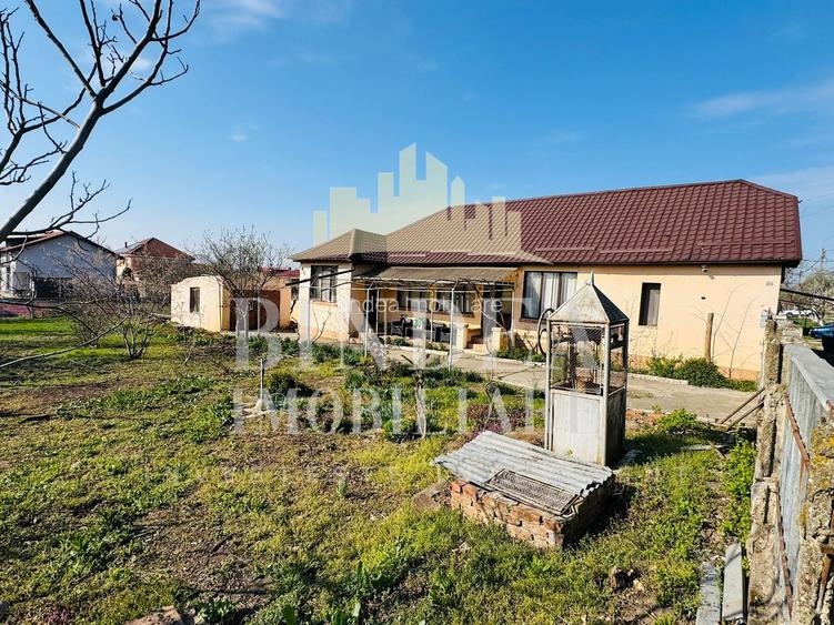 Casa individuala 4 camere cu teren in Giarmata- str Morii - 2