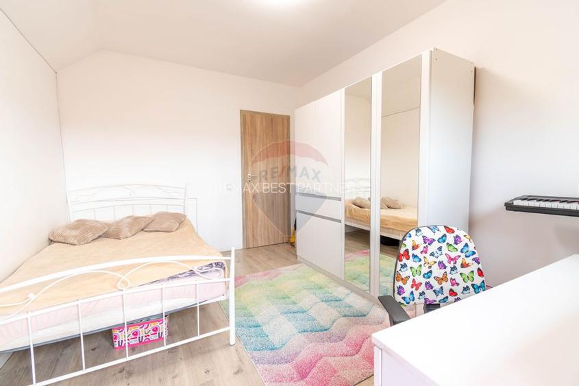 Casa de vanzare, Jucu de Sus teren 811mp, 4 Camere, 2 Bai, Priveliște - 17