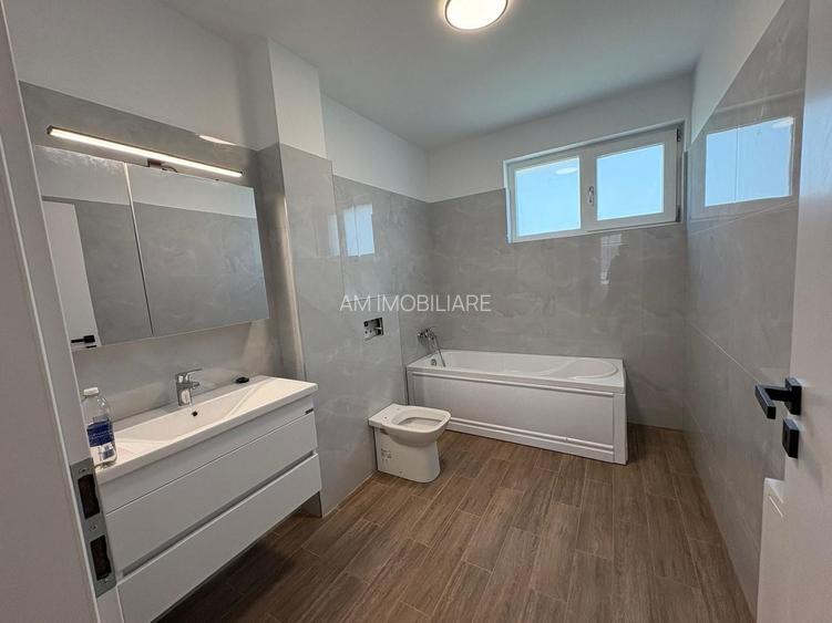 CASA INDIVIDUALA, CURTE 200 MP, RATE DEZVOLTATOR, COMISION 0% - 13