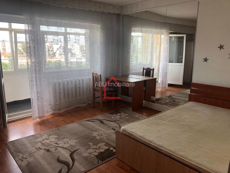 ap 1 cam | decomandat | zona Garii | et intermediar - 3