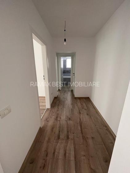 Dristor, Piata Matei Ambrozie, Nicolae Grigorescu, vedere spre IOR - 8