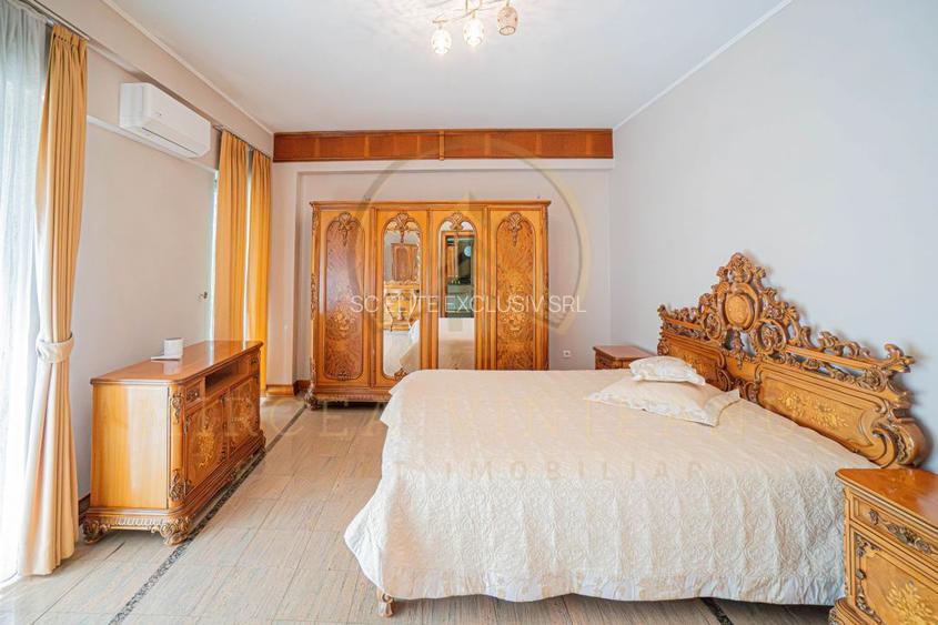 Ultracentral -Cladire impozanta  D+P+2E. - 41