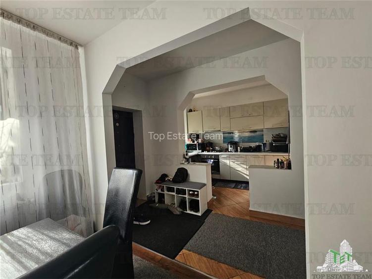 Vila individuala 5 camere, zona Aparatorii Patriei, aproape de metrou - 4