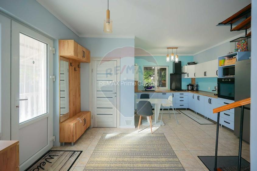 Casă de vânzare pentru locuit sau cabinete/birouri, zona Cantemir - 13