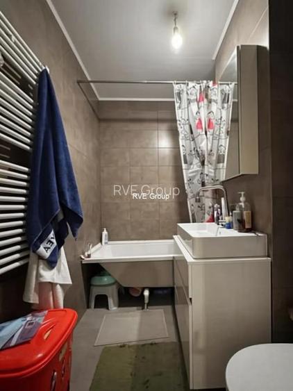 Ap 3 Cam (1977, 70 mp) Dr. Taberei - 1 min. metrou Raul Doamnei - 5