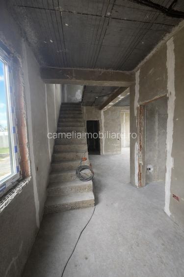 Vila curte, Domnesti 4 camere 2 bai curte 400 mp deschidere 20 ml zona centrala - 13