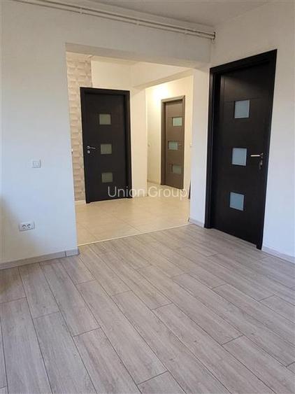 Casa Noua, Moderna, cu Teren 521 mp, Poiana - 16