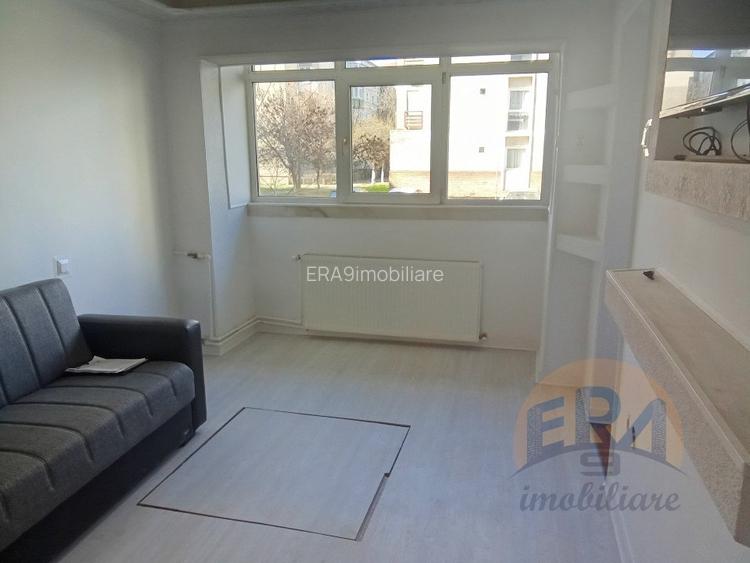 Apartament 1 camera, (30 mp+ un beci de 18 mp) Str Rogerius, Str. Sovata - 2