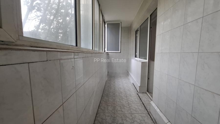 Ciresica - ap 3 cam , parter (gaze la usa ) - 17