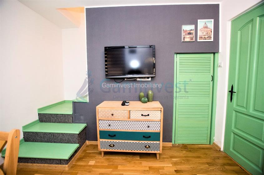 Apartament la casa cu 2 camere de vanzare, ultracentral, Oradea - 2