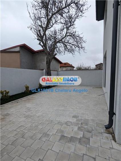 Aparatorii Patriei vila P+1,5 camere,an 2023 - 25