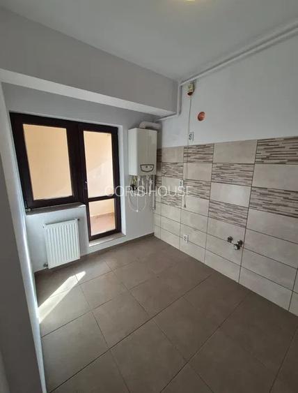 Eroii Revolutiei -2 camere -Bloc 2014 - 5